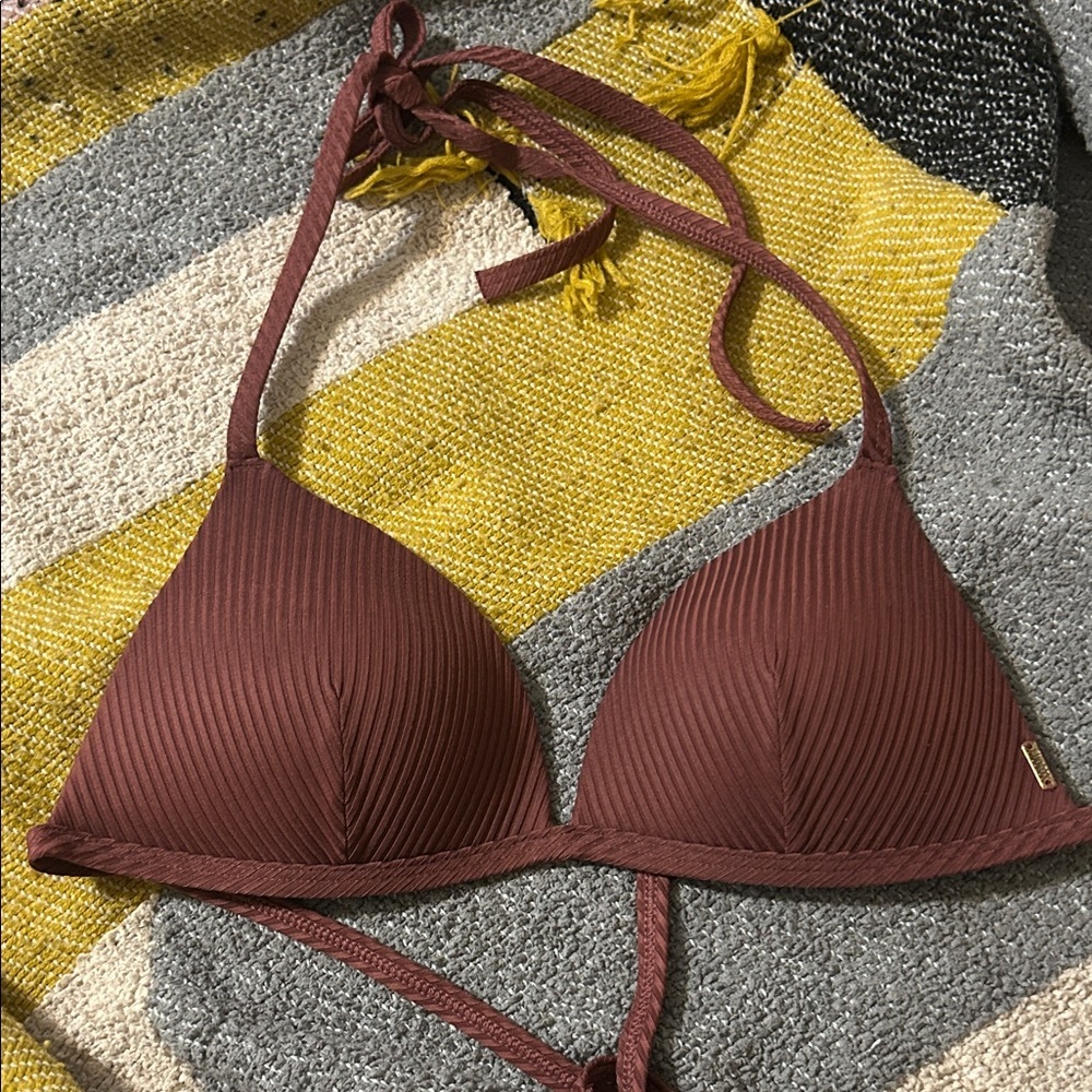 Pink Victorias Secret bikini top